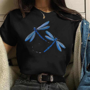 T-shirt avec deux libéllules bleues