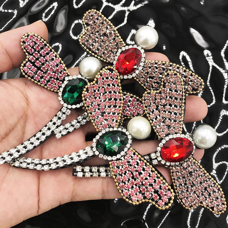 Portée Patches libéllule à coudre avec perle et strass - 2 couleurs au choix