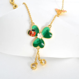 Vue détaillée Collier Coccinelle "Trèfle Porte-Bonheur"