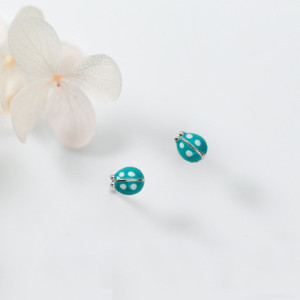 Boucles d'Oreilles Coccinelle de couleur Verte en Argent Sterling 925