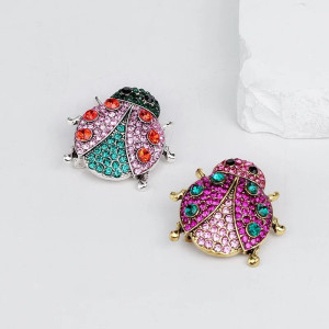 Magnifique Broche Coccinelle aux Strass Colorés