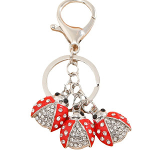 détails du Porte-clés Coccinelle "Éclat Enchanté"