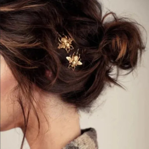 Belle Barrette Abeille
