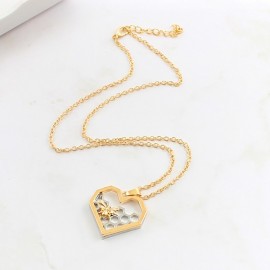 Collier en forme nifd d'abeille avec pendentif or