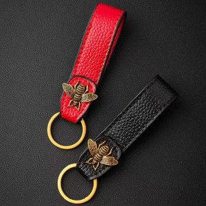 Llavero Abeja "Elegancia Real" | Cuero y Bronce | Regalo Único