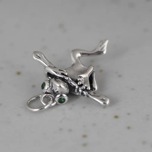 Colgante Rana de Plata 925 | Joya Original Hecha a Mano