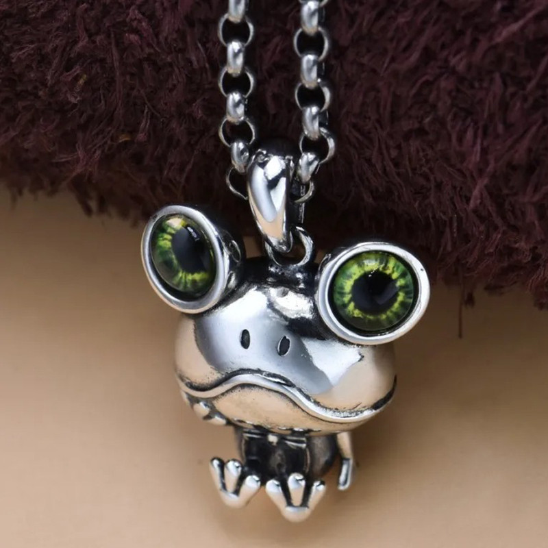 Collar Rana Ojo Místico Verde | Joya de Plata de Ley 925
