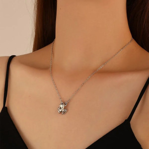 Collar Rana Minimalista | Joya Original en Oro o Plata