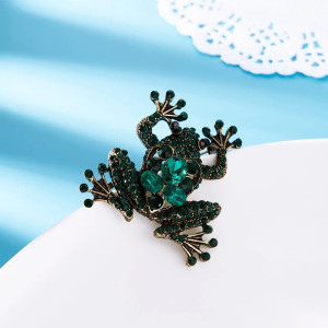 Magnifique Broche Grenouille à l'Éclat Émeraude