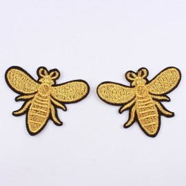 Patchs abeille brodés couleur or  2.8 x 3.4 cm