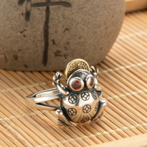 Bague Crapaud Gardien des Trésors
