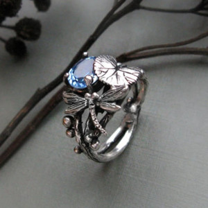 Anillo Libélula Azur Encantada con Circón Azul | Joya Única