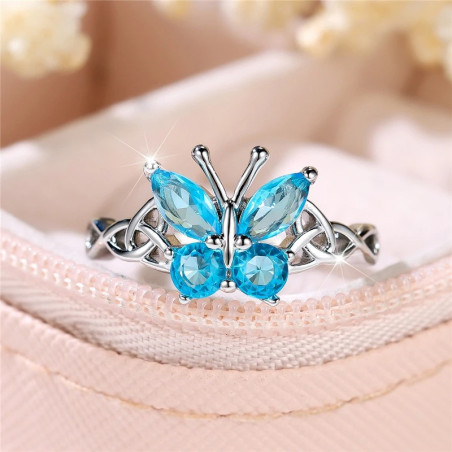 Anillo Mariposa Azul 'Destello Zafiro' – Joya Mágica y Única