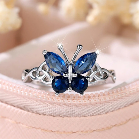 Anillo Mariposa Azul 'Destello Azur' - Elegancia y Refinamiento