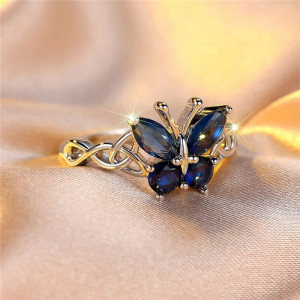 Anillo Mariposa Azul 'Destello Azur' - Elegancia y Refinamiento