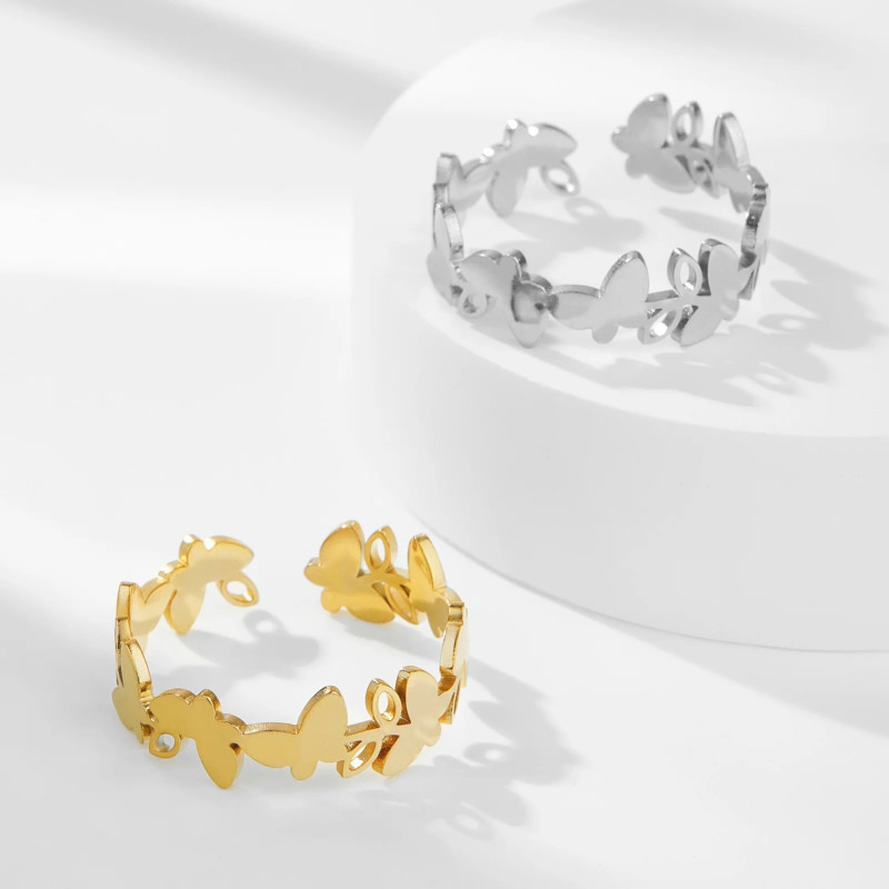 Anillo Mariposa "Danza Aérea" - Elegancia en Oro y Plata
