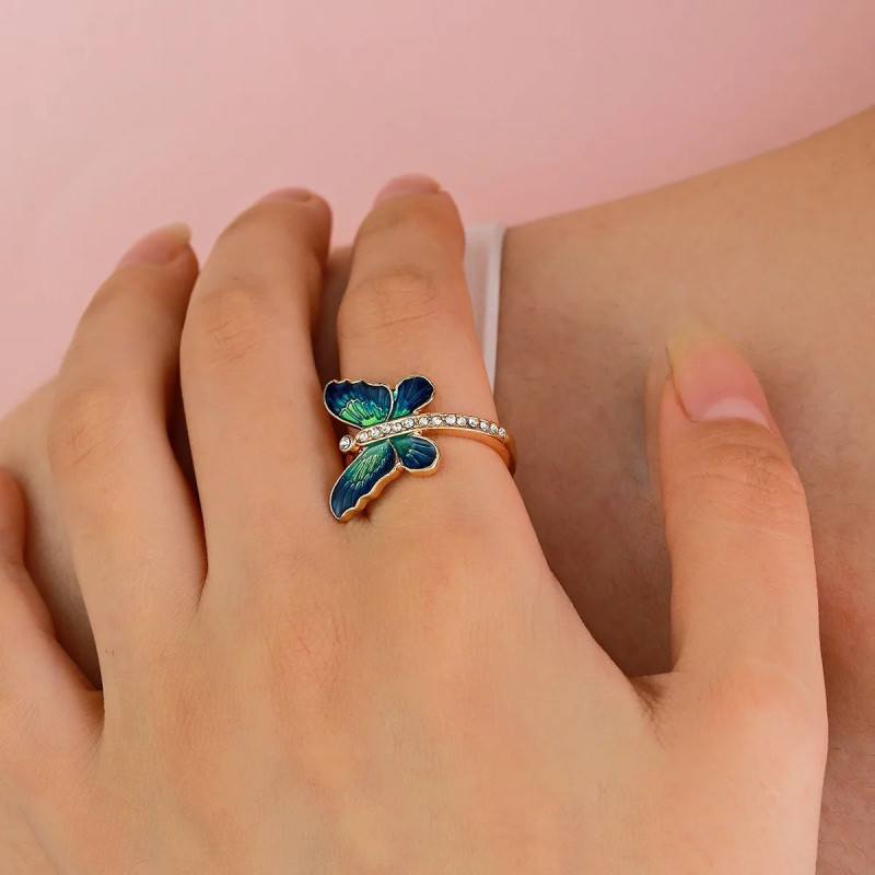 Anillo Mariposa 'Alas Oceánicas' – Joya Elegante y Única