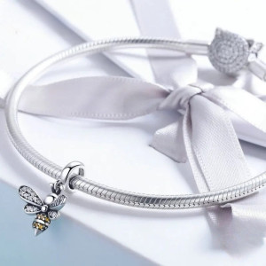 Colgante de Abeja en Plata de Ley 925 | Joyería Original