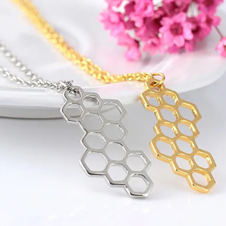 Collar con Colgante de Abeja "Panal Elegante" | Joya Original