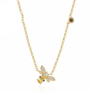 Collar de Abeja Radiante | Joya Original de Plata para Mujer
