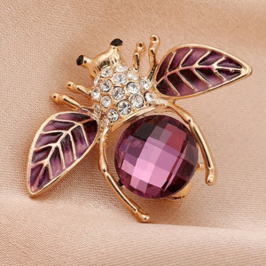 Broche Abeja Reina Amatista – Joya Elegante y Original