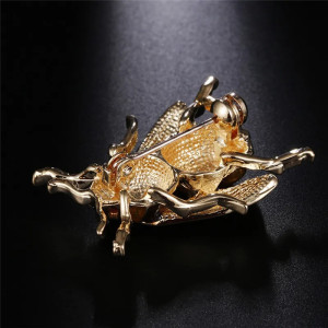 Broche Abeja Ámbar Real - Joya Única y Elegante para Mujer