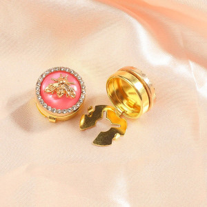 Cubrebotón Abeja "Trío Elegancia" | Joya Original para Camisa