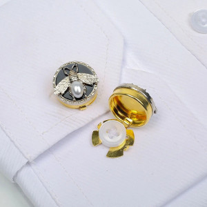 Cubrebotón Joya Abeja Elegancia Real | Accesorio Original