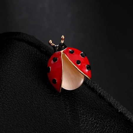 Broche Pin Mariquita de Esmalte Rojo y Negro | Regalo Mujer