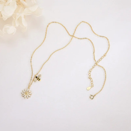 Collar Abeja y Margarita | Joya Dorada Elegante & Única