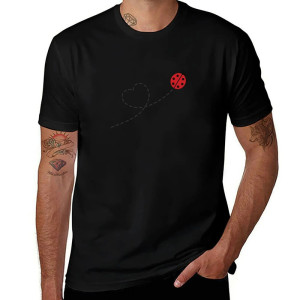 Camiseta Mariquita Hombre 'Vuelo Encantado' | Diseño Original