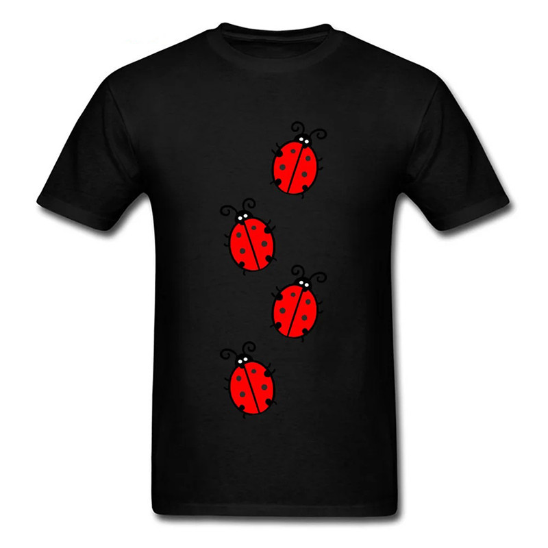 Camiseta de Mariquita Unisex | Amuleto de Suerte y Estilo