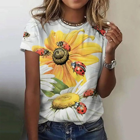 Camiseta Mujer 'Despertar Campestre' - Mariquitas & Flores