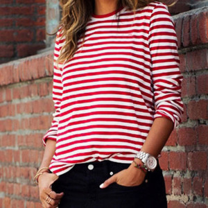 Camiseta Mujer "Rayas Náuticas" - Elegancia & Confort 100% Algodón