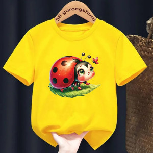Camiseta Infantil Mariquita Aventurera - Cómoda y Divertida
