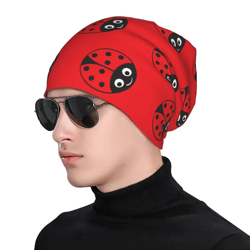 Gorro Mariquita Sonriente | Divertido, Cálido y Original
