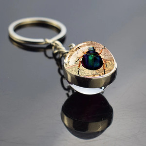 Llavero Escarabajo Original | Regalo Místico y Elegante