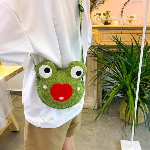 Bolso Rana de Peluche "Sonrisa Corazón" | Accesorio Divertido