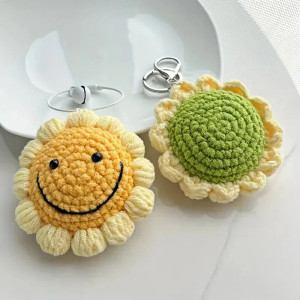 Llavero Sol Sonriente a Crochet | Regalo Original y Divertido