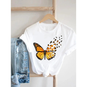 Camiseta Mariposa "Fragmentos de Libertad" – Estilo & Metamorfosis