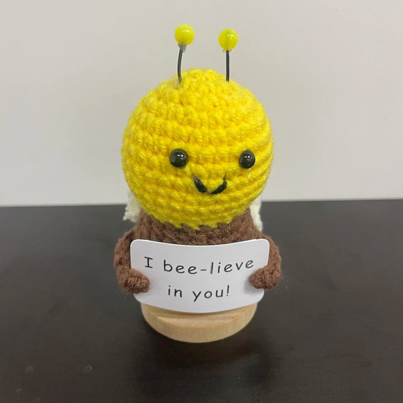 Peluche Abeja "I bee-lieve in you" | Regalo Único Hecho a Mano
