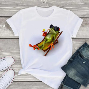 Camiseta Rana Cool Relax – Estilo Tumbona & Cóctel