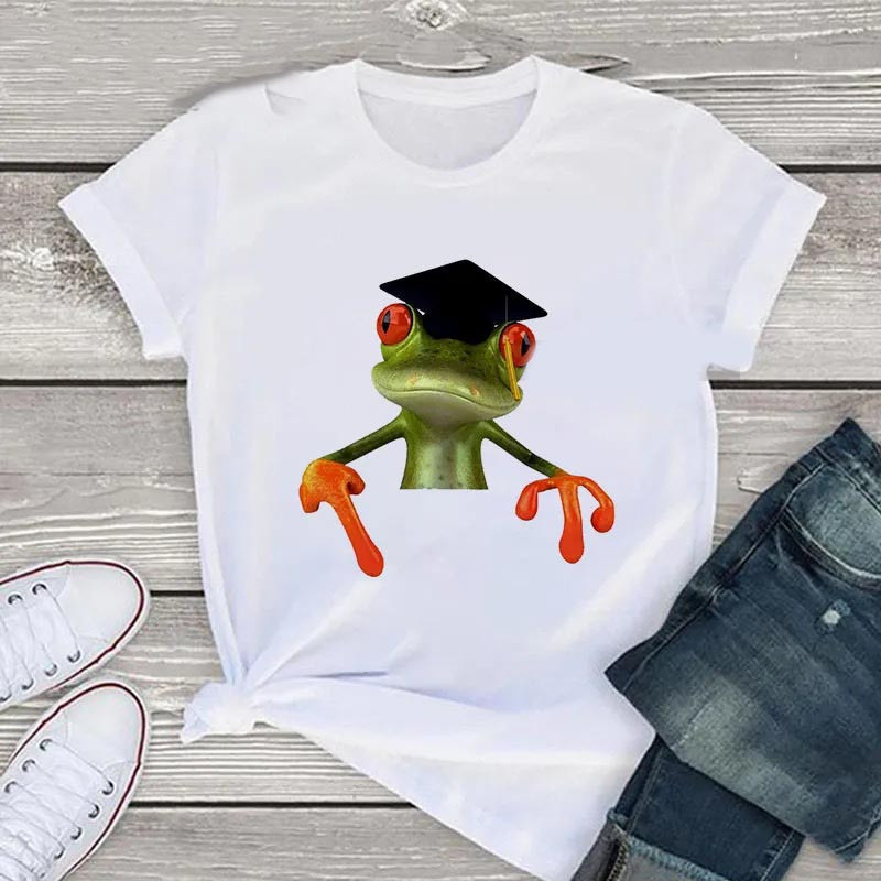 Camiseta Rana Graduada – Humor & Orgullo Académico