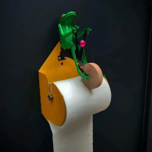Portarrollos Rana Ciclista – Decoración Baño Divertida y Original