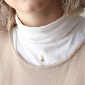Collar Escarabajo Dorado | Joya Minimalista y Espiritual
