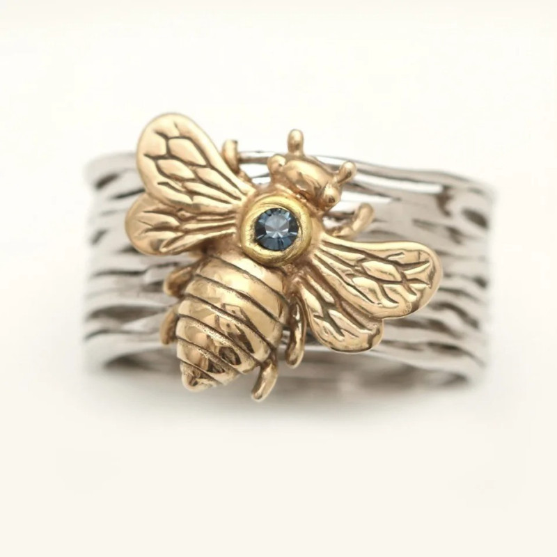 Anillo Abeja Esplendor Real Vintage | Elegancia y Simbolismo