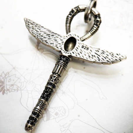 Colgante Ankh Escarabajo – Plata 925 | Talismán Egipcio