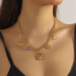Collar Escarabajo Egipcio | Talismán con Ojo de Horus e Isis
