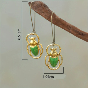 Pendientes Escarabajo Esmeralda | Joya Original Verde y Oro
