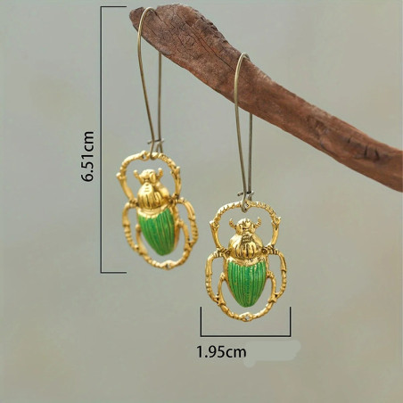 Pendientes Escarabajo Esmeralda | Joya Original Verde y Oro